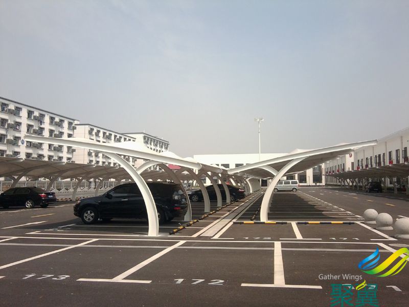 聚翼無錫膜結構車棚 透光性好品質(zhì)卓越值得信賴